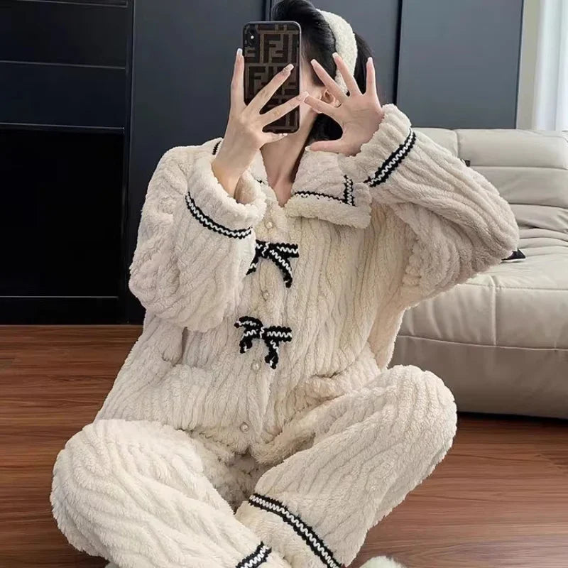 Cute White & Black Pajamas