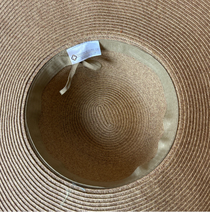 CC Camellia Noir Perfect Straw Sun Hat